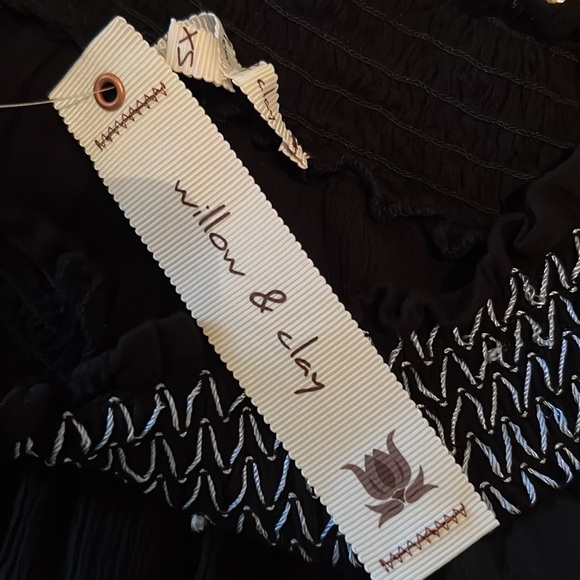 37. Willow & Clay Black Embroidered Dress - Picture 9 of 16